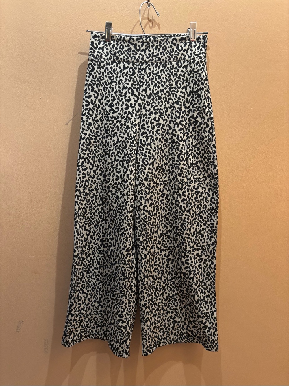 Zara Pants Size Small Wide Leg Beige Black Cheetah Print Side Zip …